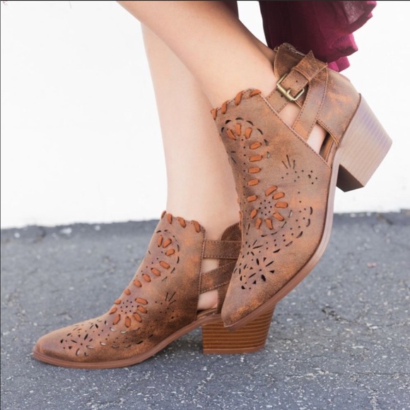 Faux leather cut out distress boots bootie Cognac - Picture 2 of 4
